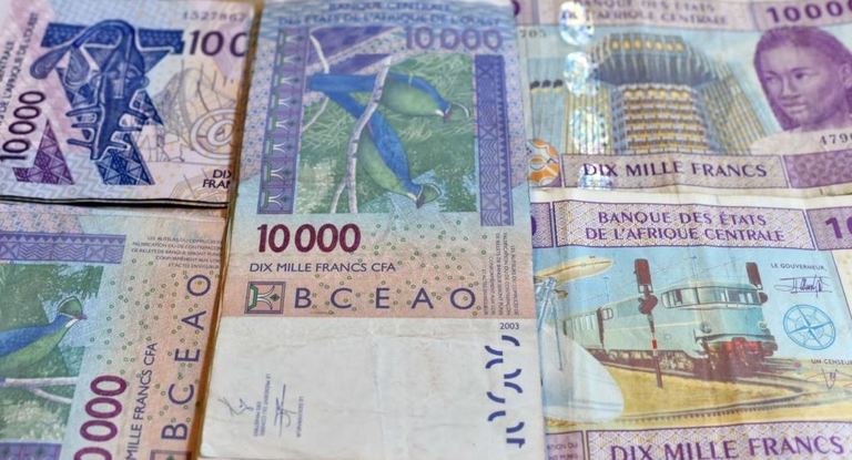 CFA franc banknotes - single currency