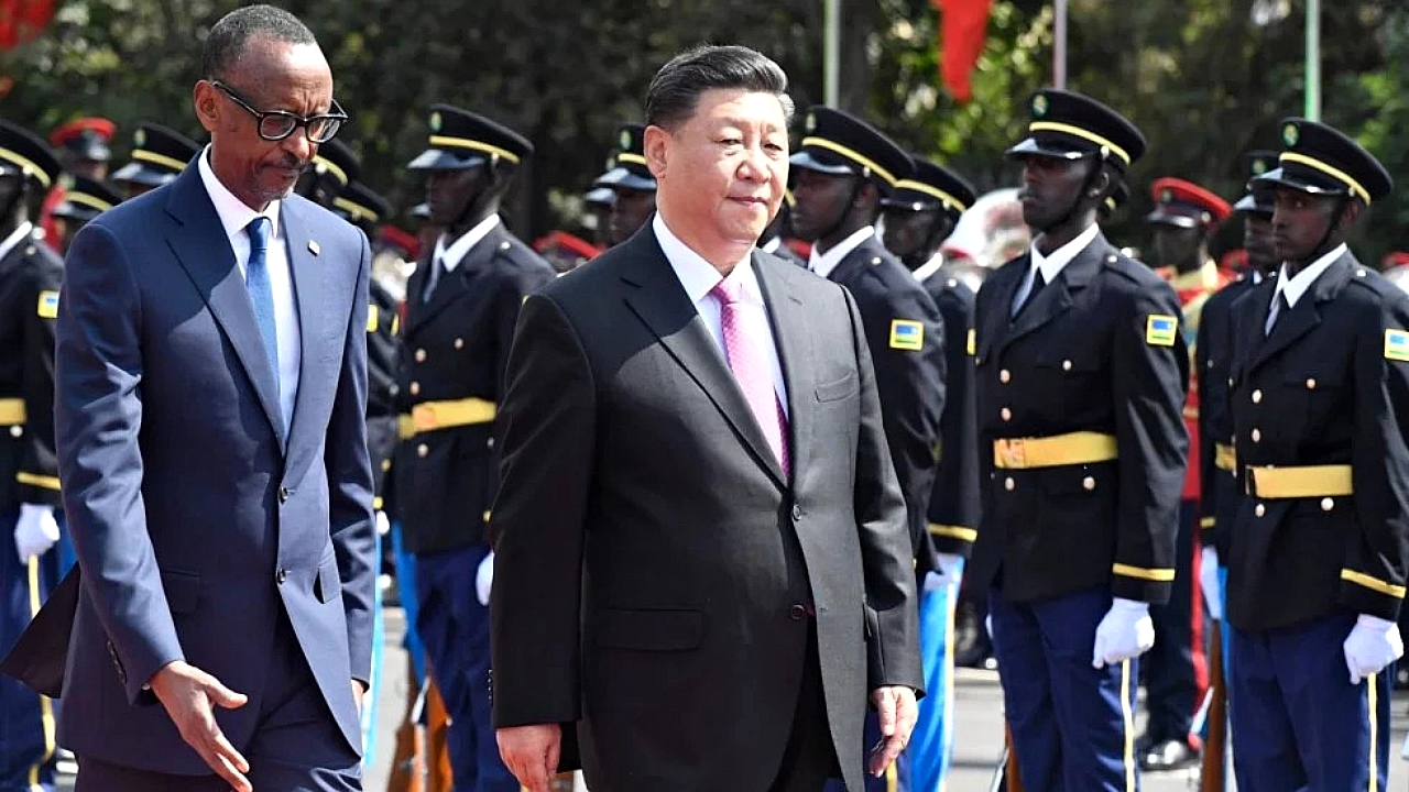 China and Africa relations: Xi Jinping welcomed in Africa. China in Africa. Trade between Africa and China