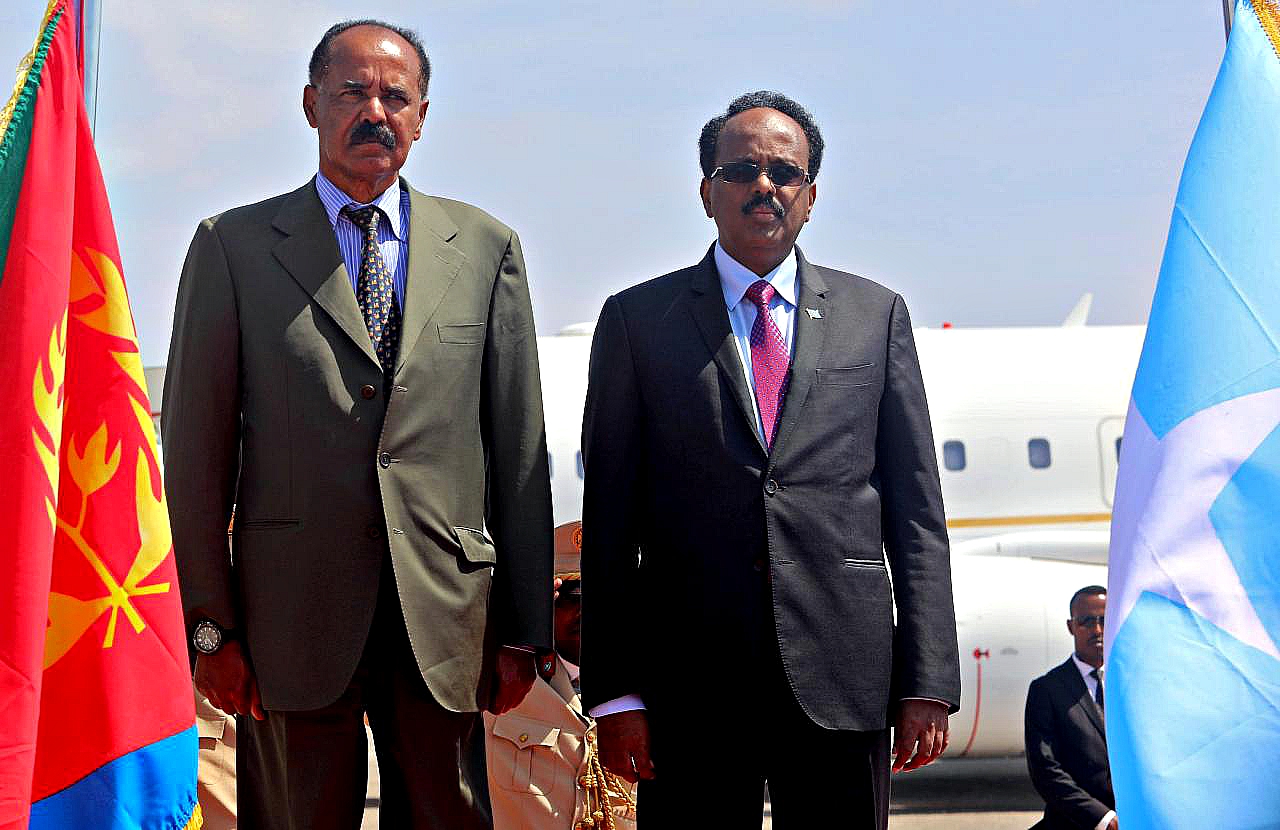 Eritrean leader pays first visit to Somalia, seeking closer ties