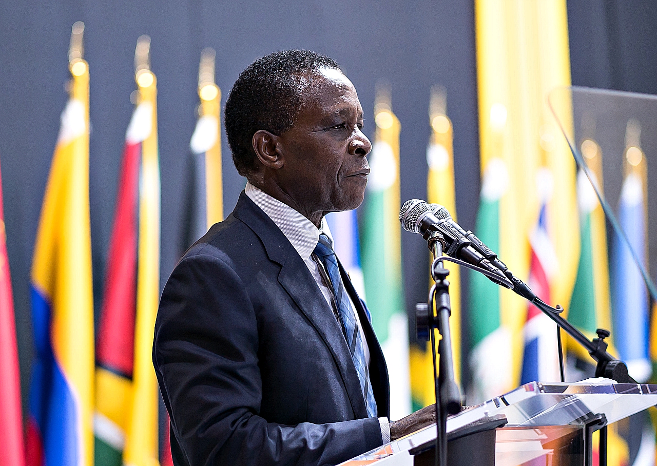 Grenada mulls adopting China's development model