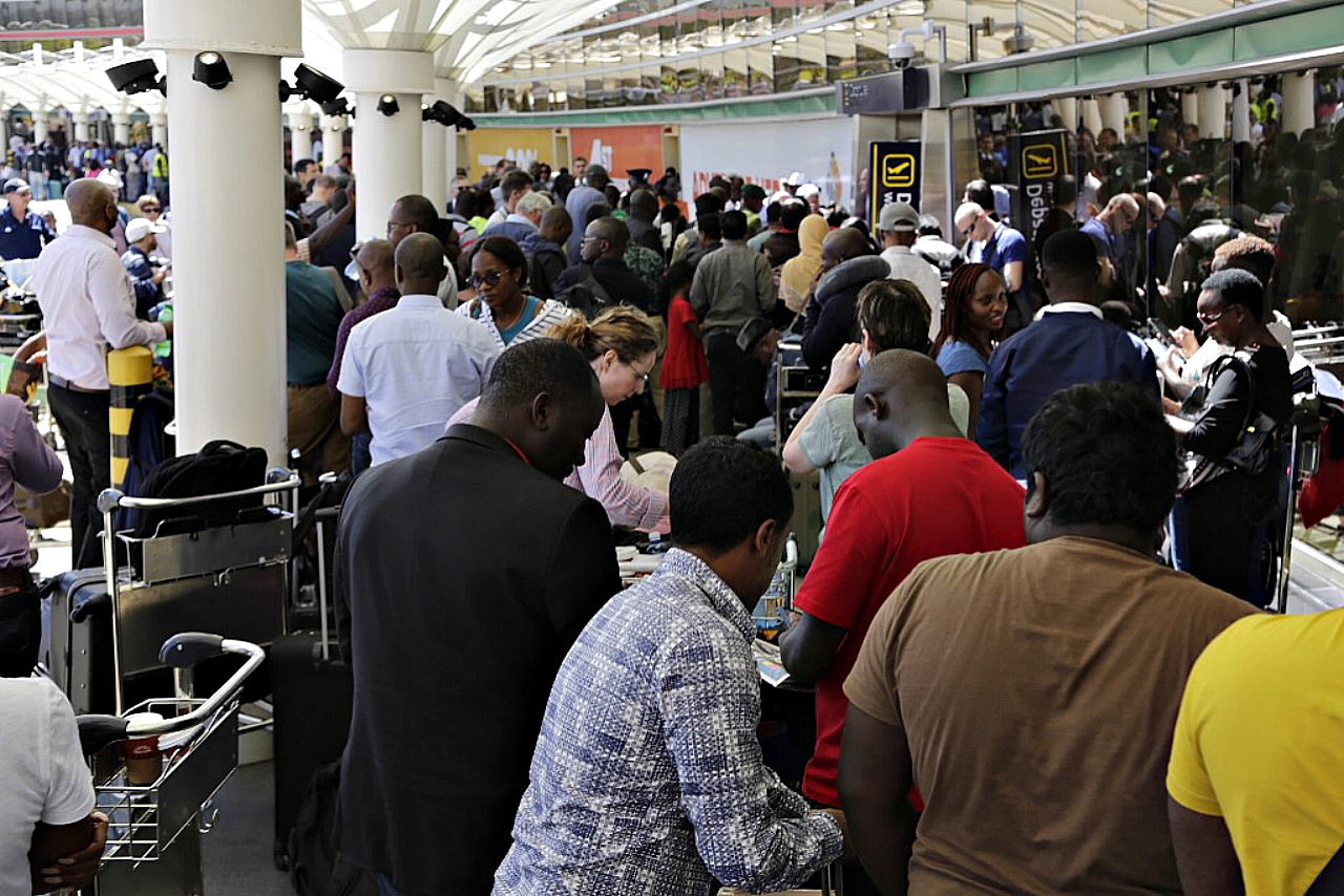 Airport workers strike in Kenya