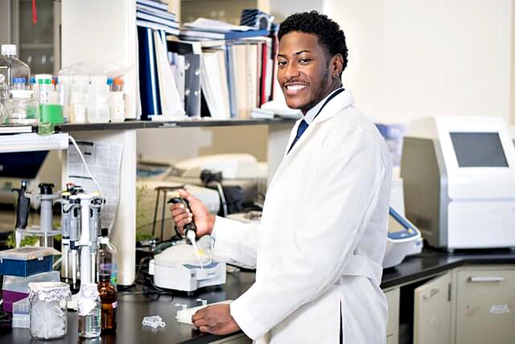 Howard University Ph.D. Student, Carter Clinton makes new health discovery about the enslaved Africans of New York