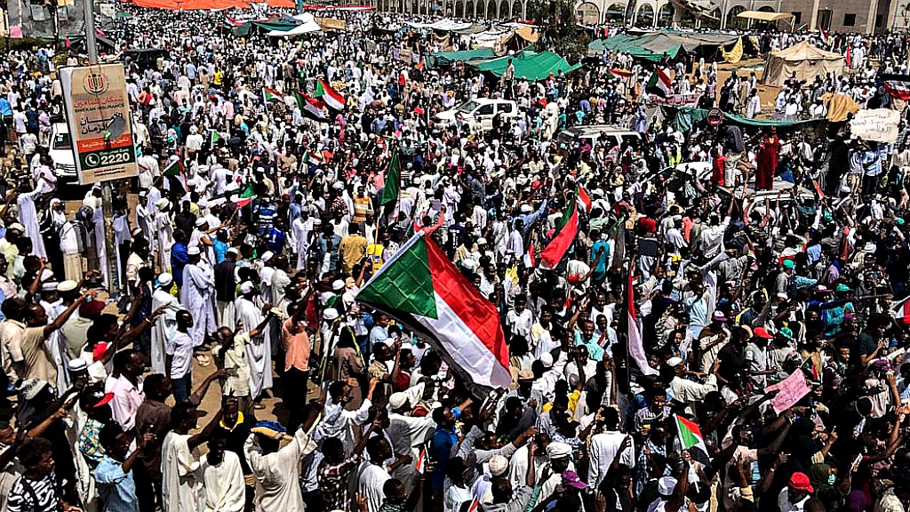 Sudan's protest movement has rejected the military's declaration that it has no ambitions to hold the reins of power for long after ousting the president of 30 years, Omar al-Bashir.
