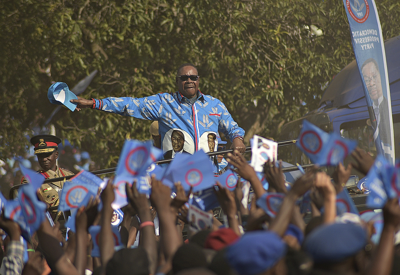 Jobs, corruption top issues as Malawi votes for president