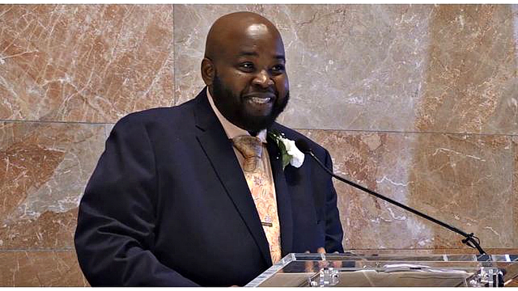 Virginia's Rodney Robinson wins 2019 National Teacher of the Year