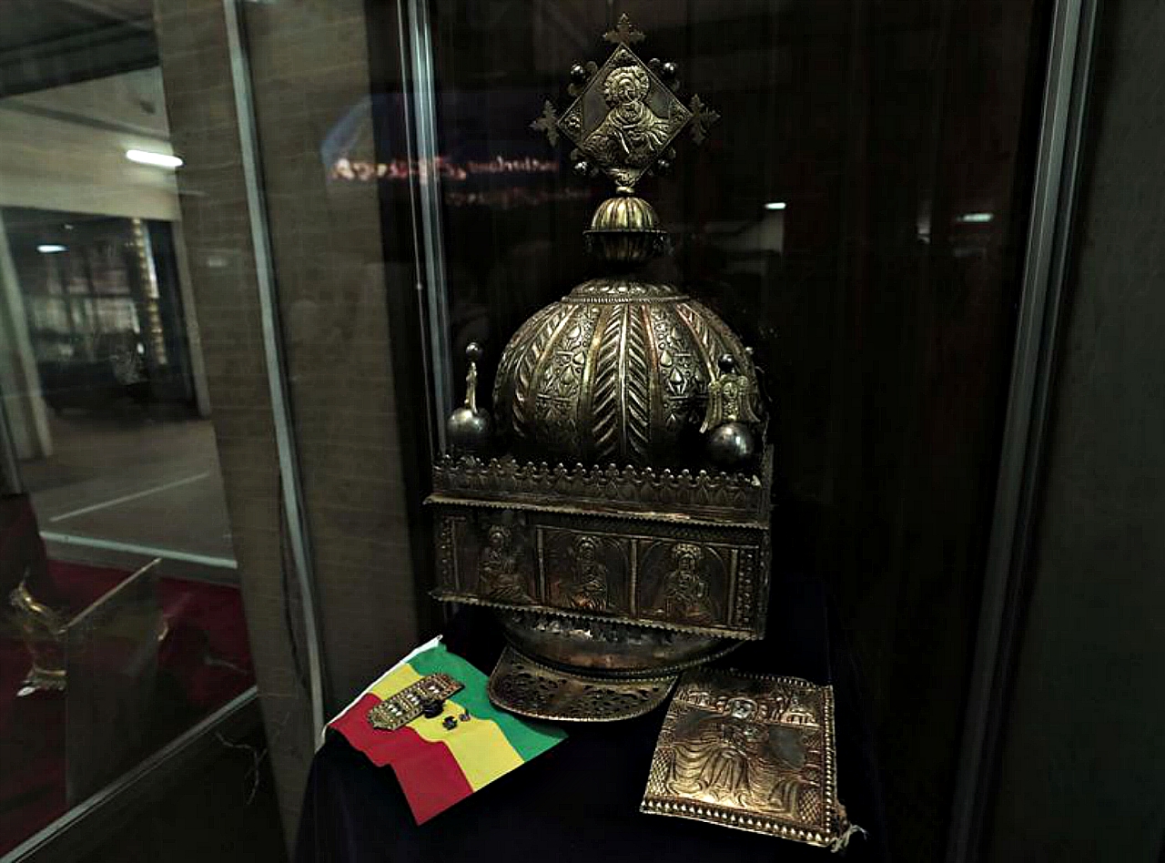 Ethiopia gets back Christian crown spirited away to Rotterdam decades ago