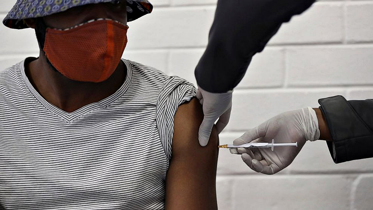 First vaccinations begin in Africa for COVID-19 trial