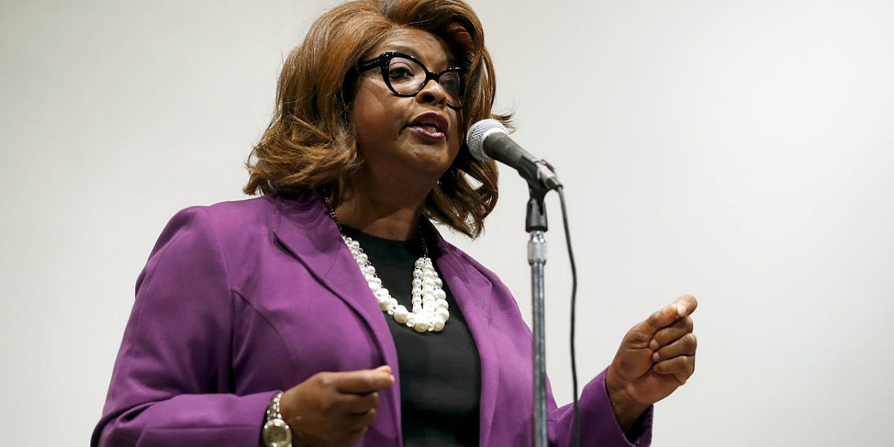 Ella Jones elected first black mayor of Ferguson