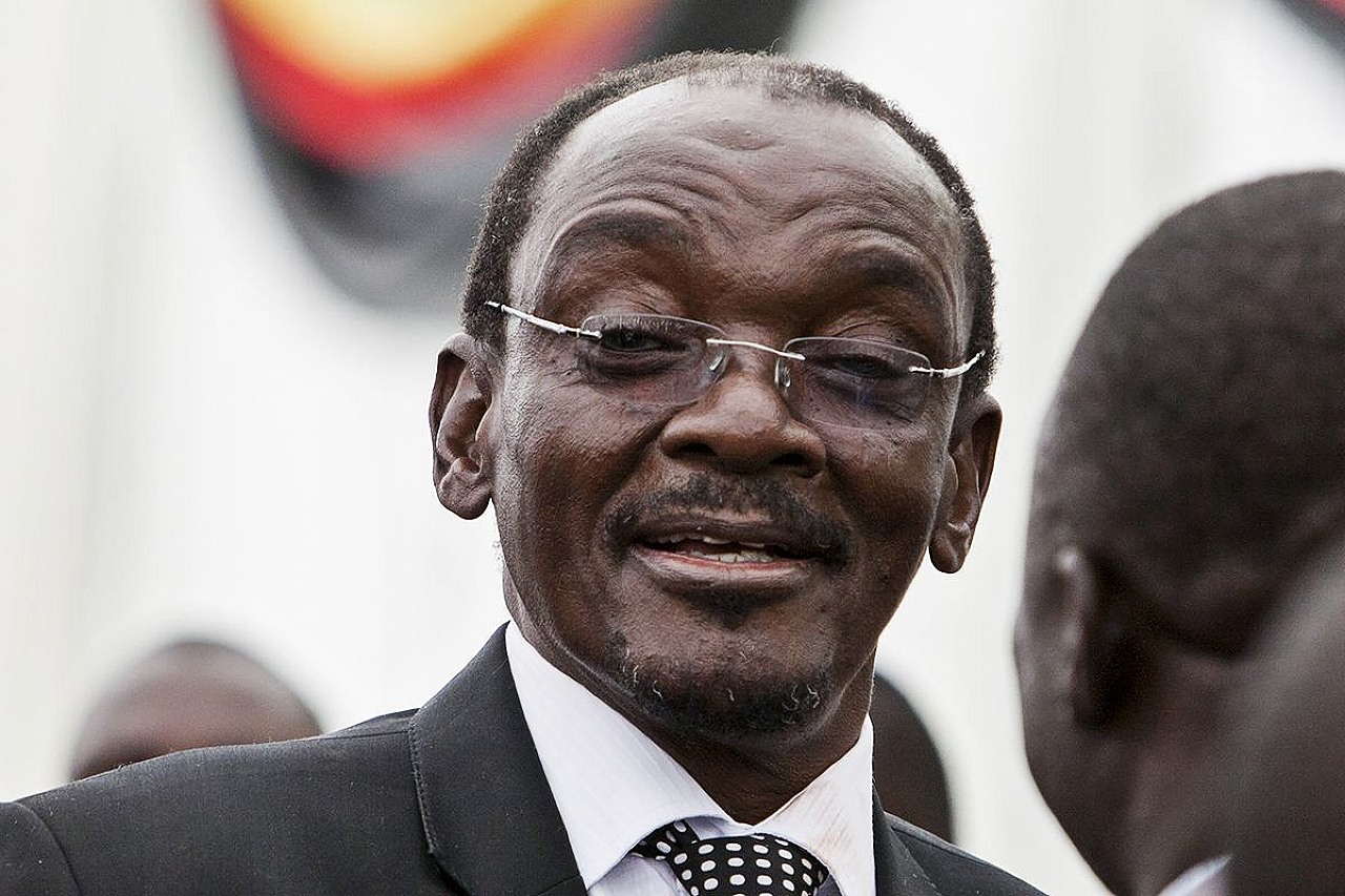 Zimbabwe Vice President Mohadi resigns