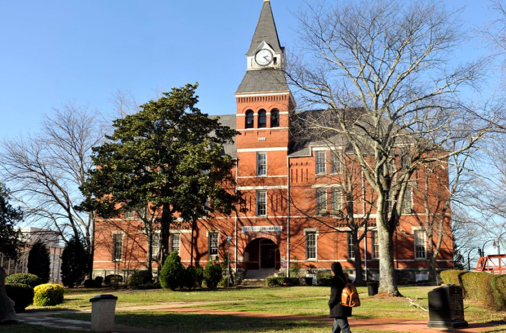 Morris Brown College nears reaccreditation after 20 years