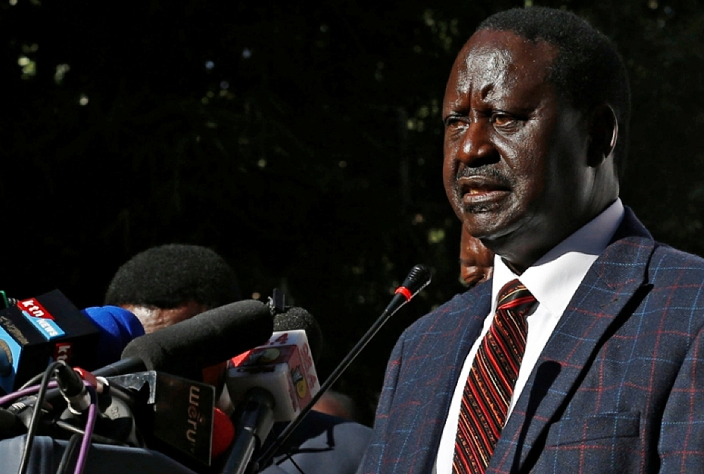 Opposition leader is now favorite to win Kenya presidential vote