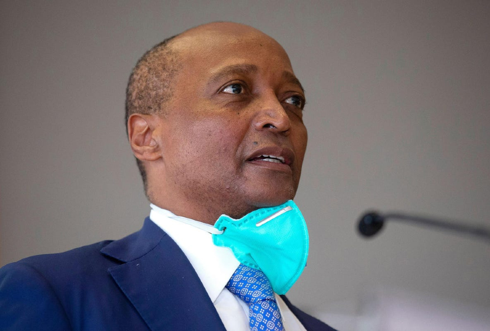 Tycoon Motsepe’s Startup Bank to Buy Lender to Small Businesses