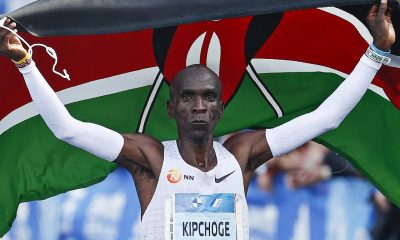 Kenyan Eliud Kipchoge beats world mark at Berlin Marathon