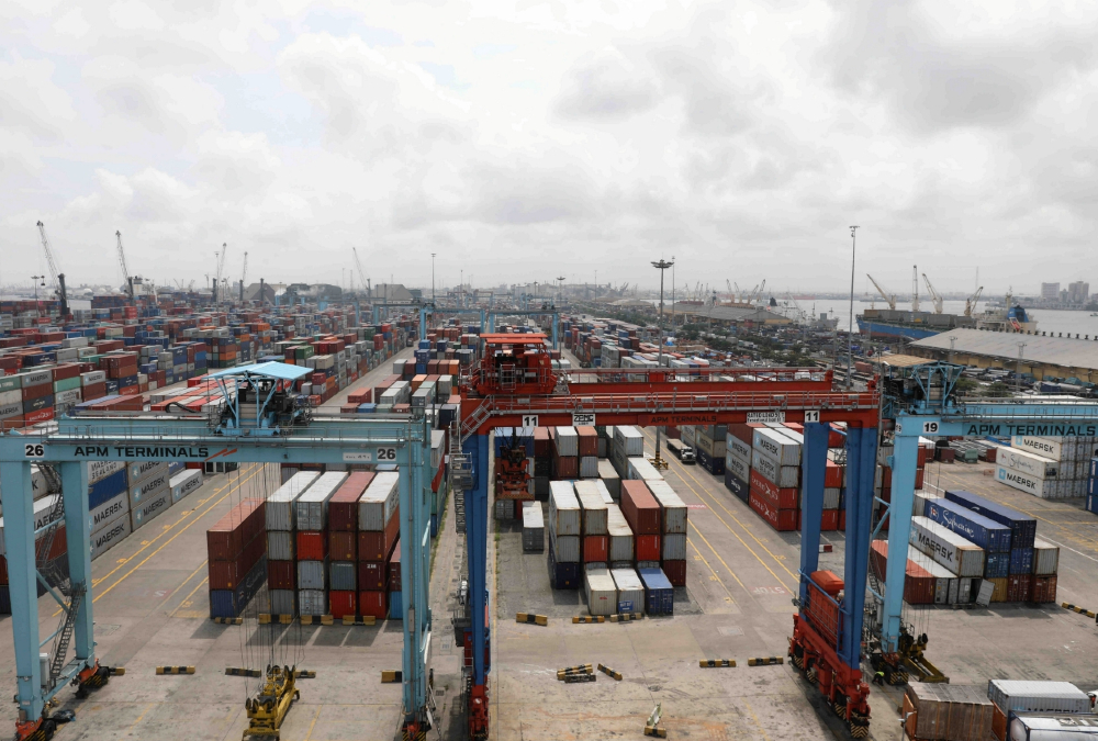 African exports seen doubling on Asian shipments, StanChart says
