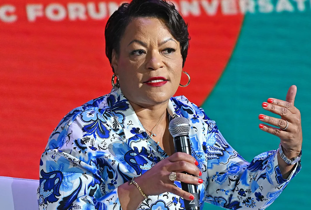New Orleans mayor Cantrell to keep job as recall effort fails