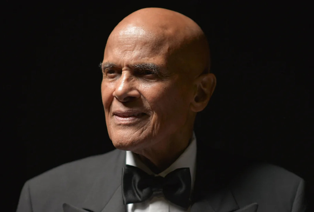 Belafonte gets Key to the City of New York posthumously
