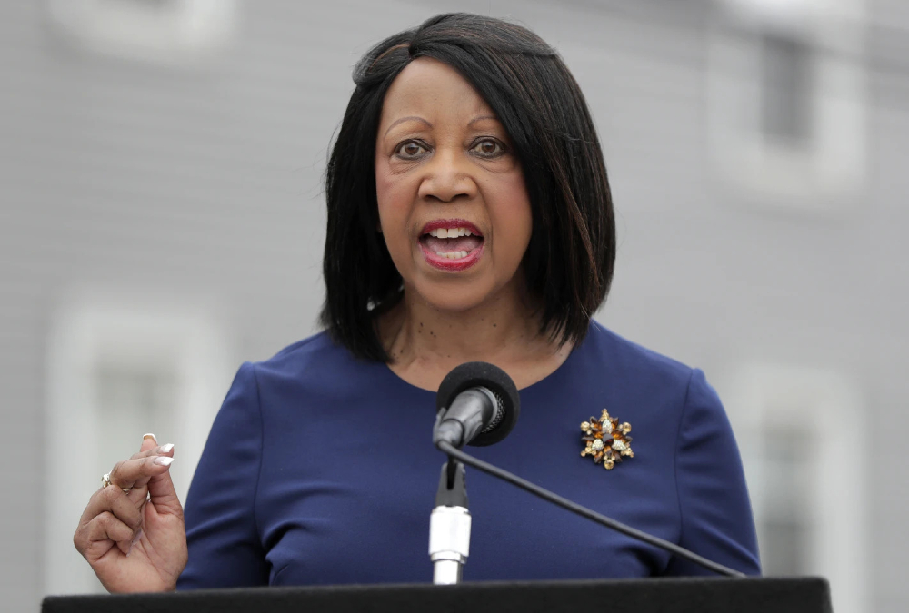 Sheila Oliver, New Jersey’s lieutenant governor and a prominent Black leader, dies at 71