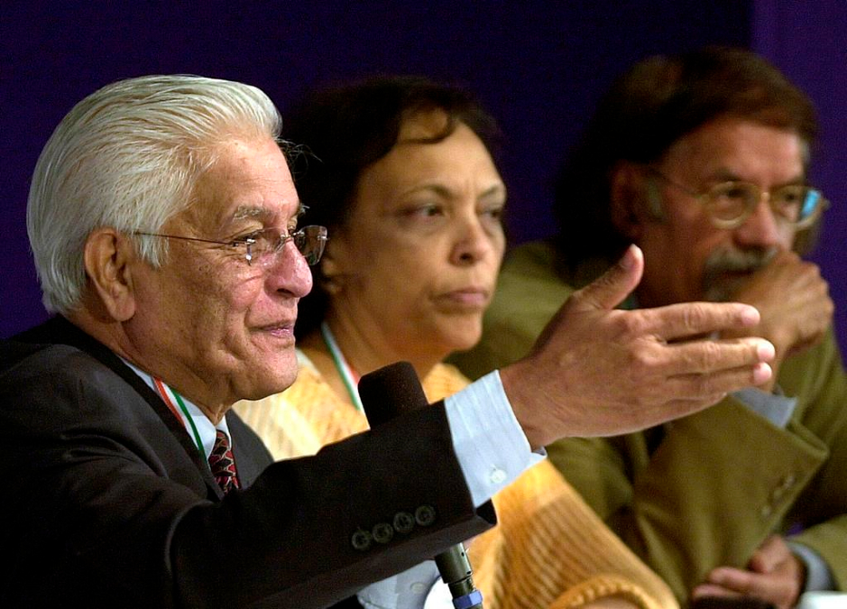 Basdeo Panday, Trinidad & Tobago's first prime minister of Indian descent, dies
