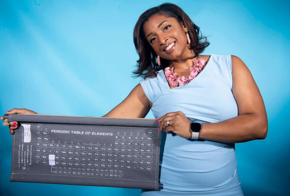 Clarice Phelps - The first Black woman to help discover a new element in the Periodic Table