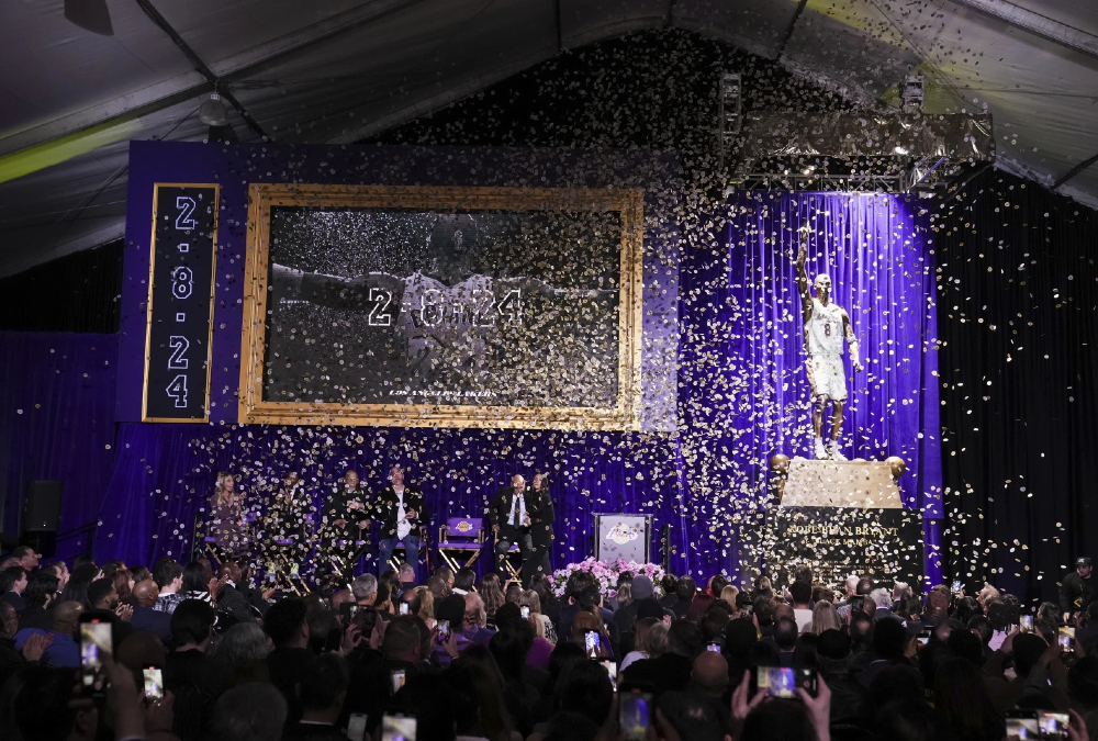 Kobe Bryant immortalized with a 19-foot bronze statue outside the Lakers’ downtown arena