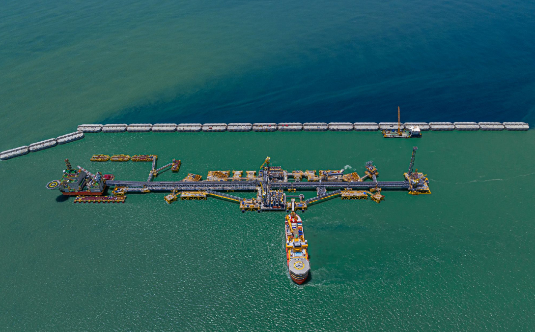 Senegal expects first LNG shipment early next year
