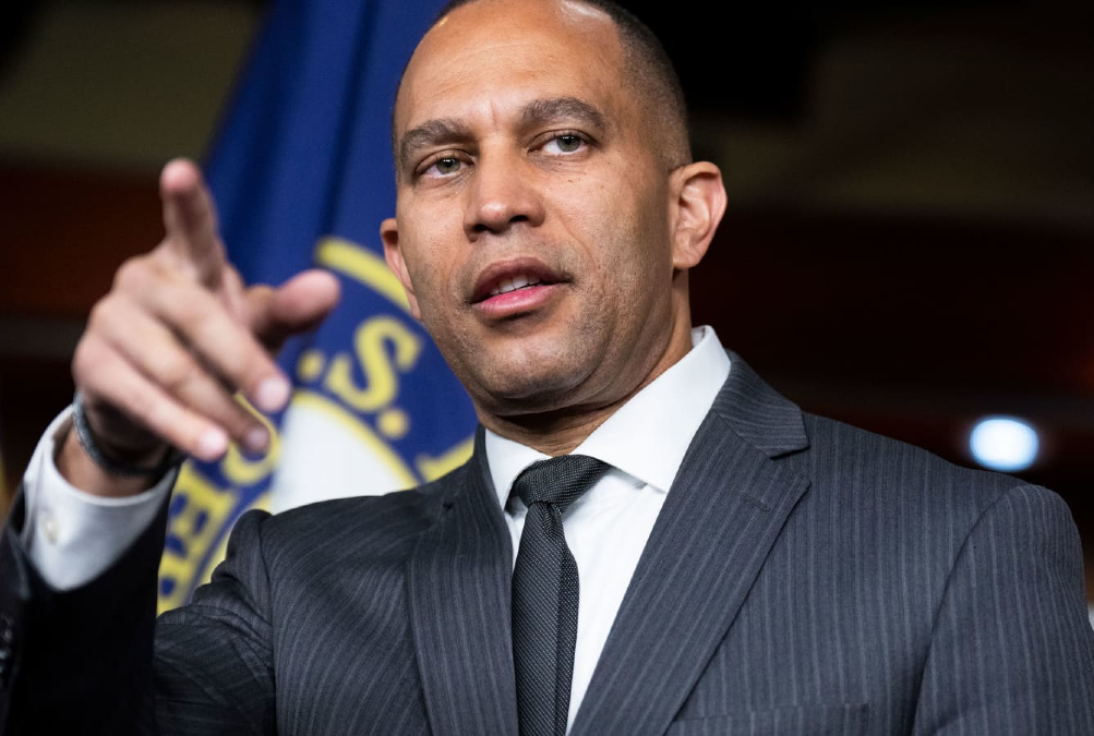 Hakeem Jeffries reelected as House Democratic leader