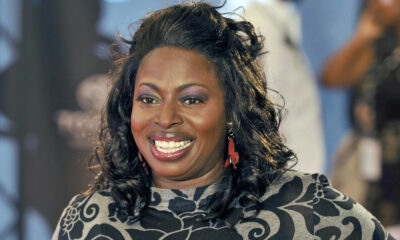 Grammy-nominated R&B singer Angie Stone dies in car crash