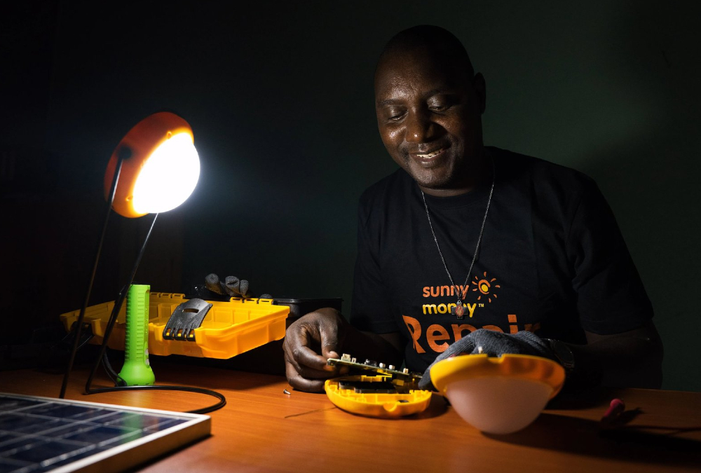 Africa’s Solar Repair Revolution: Powering Progress and Sustainability