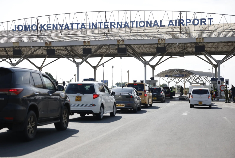 Kenya tourism growth forecast following 2025 visa abolition for African and Caribbean citizens.