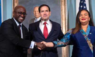 Rwandan and DR Congo leaders sign U.S.-brokered 2025 peace agreement aimed at ending conflict in eastern Congo, with international mediators present.