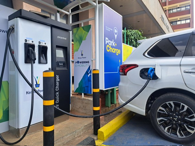Electric vehicles charging in Kenya, highlighting the country’s growing EV industry, job creation potential, and renewable energy infrastructure.