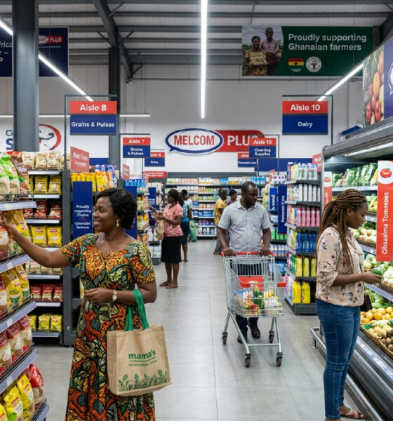 Shoppers in a modern African supermarket, highlighting the expansion of the largest retail chains in Africa.